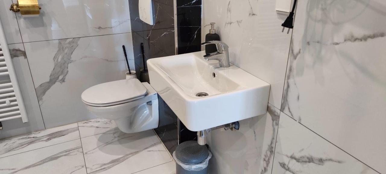 Xuba Apartmentrooms Messe Wien Prater Zewnętrze zdjęcie